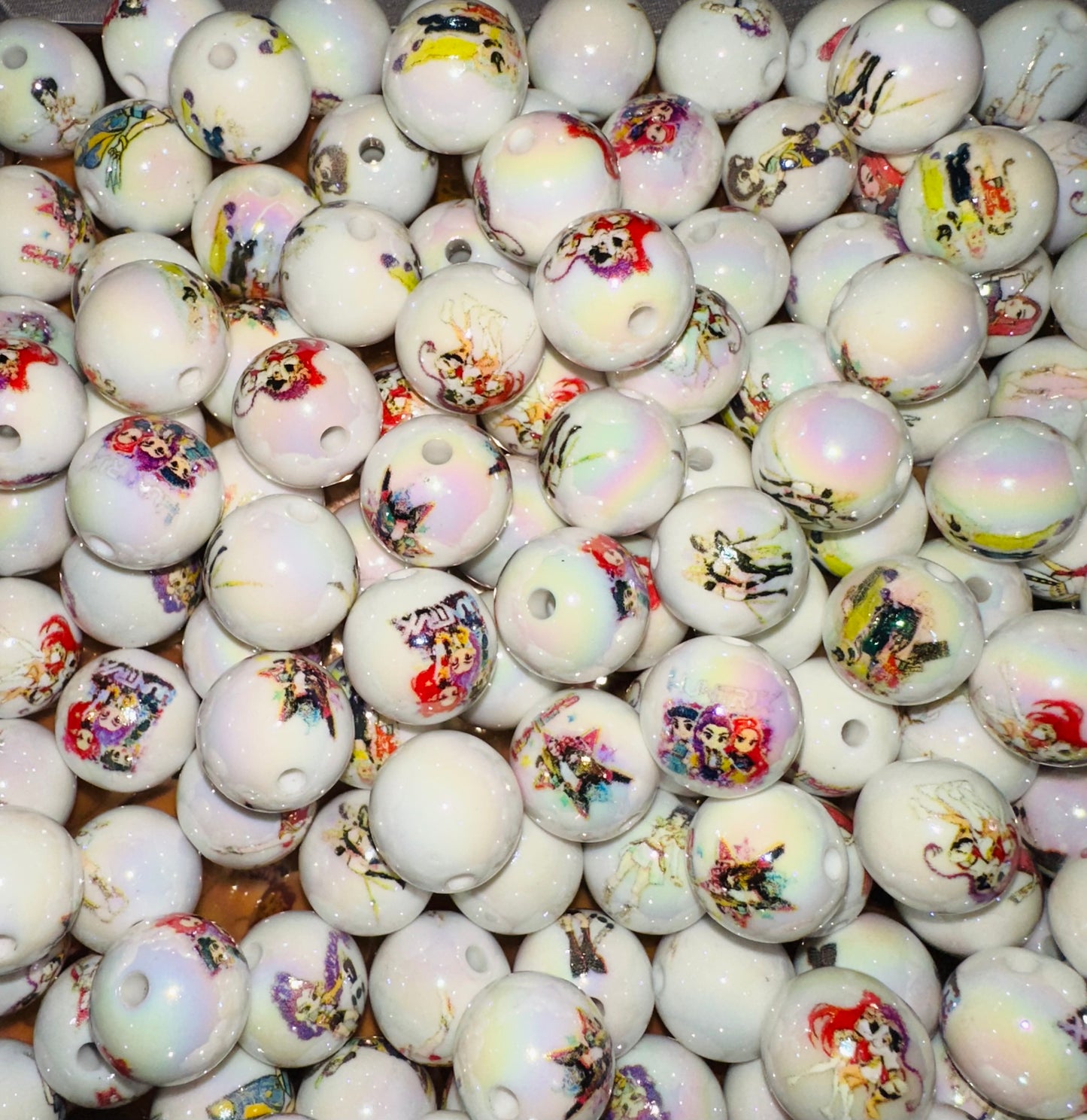 Huntrix Girls 16mm Acrylic Beads